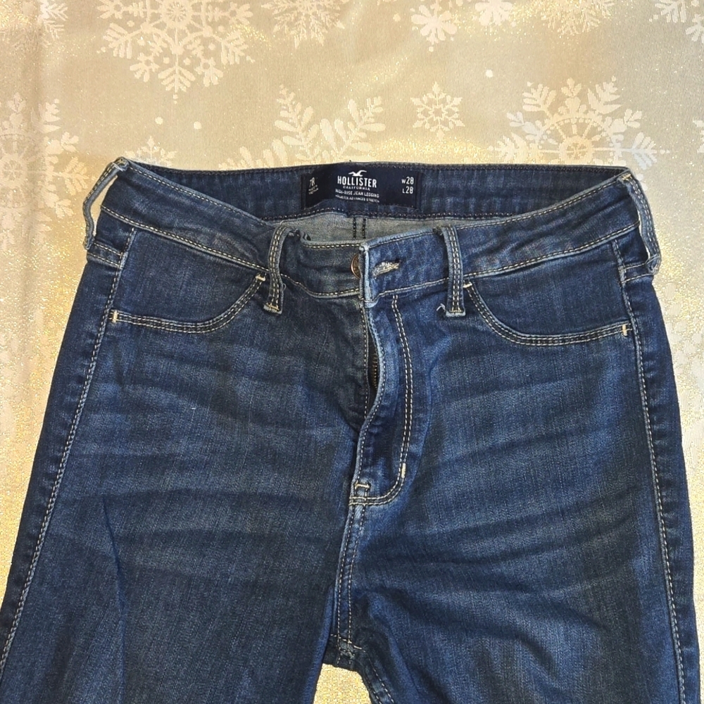 Hollister Women's High Rise Dark Blue Jeans